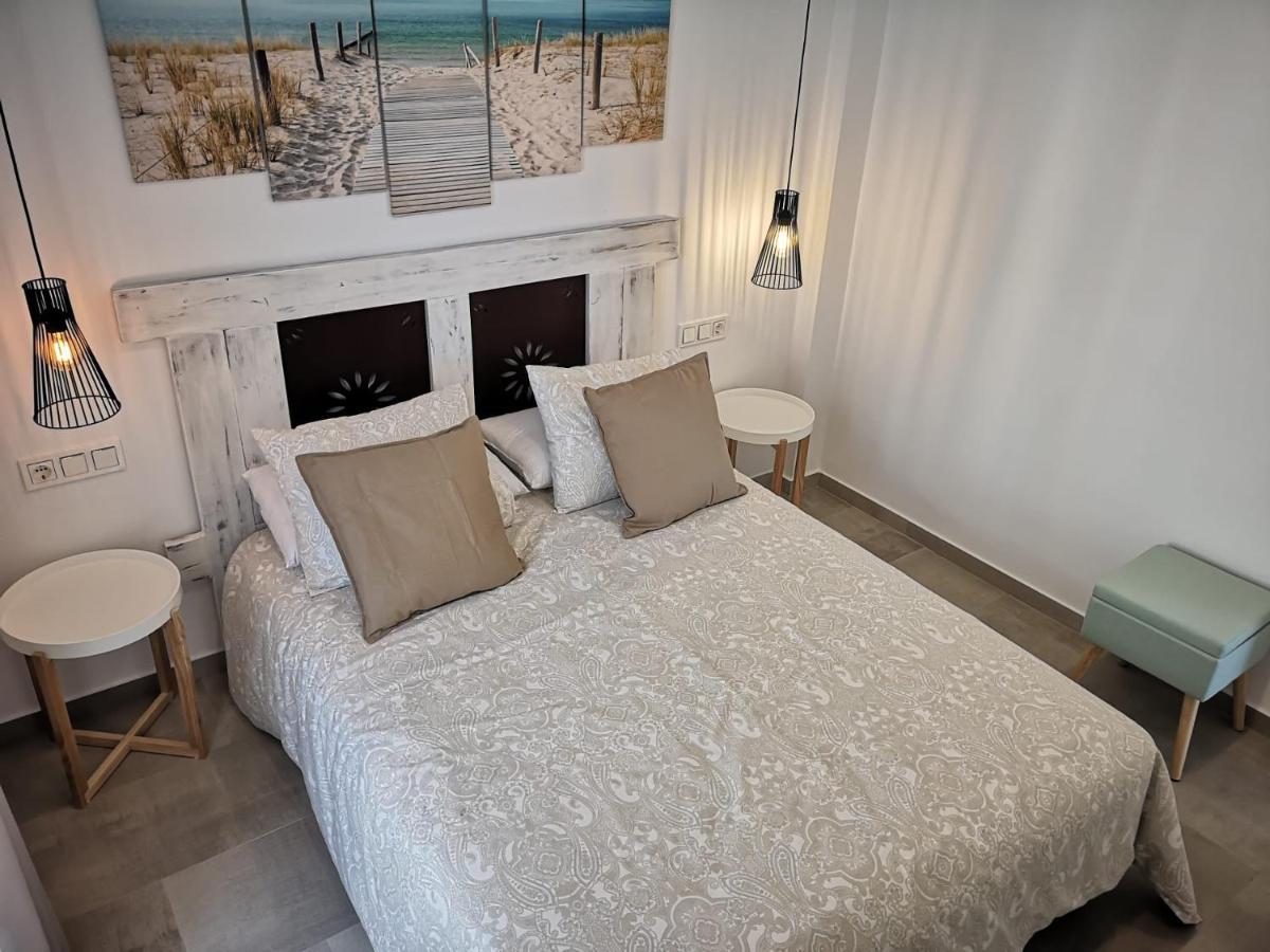 Apartamento Suite Arco De La Villa,Solo Familia Y Parejas,Parking Gratuito Conil De La Frontera Exterior foto